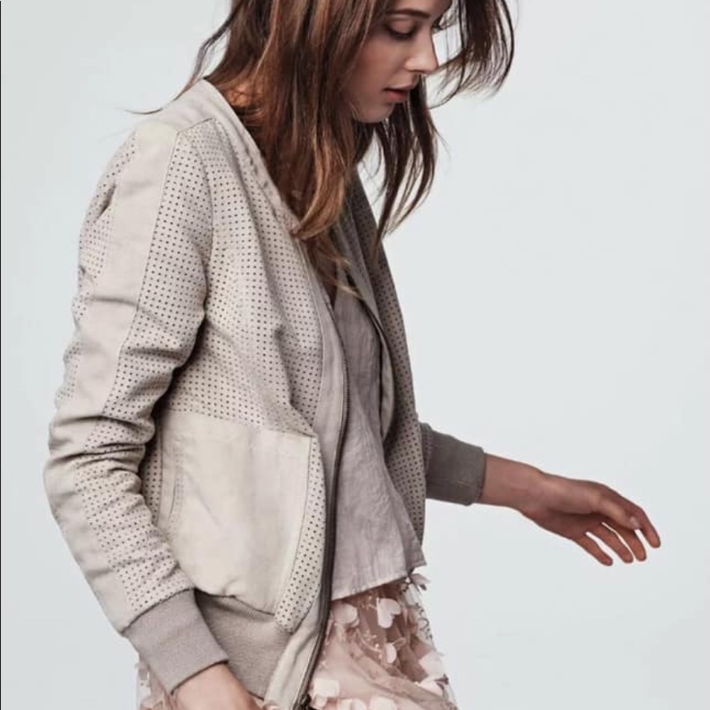 Her Hei Suede Bomber Jacket